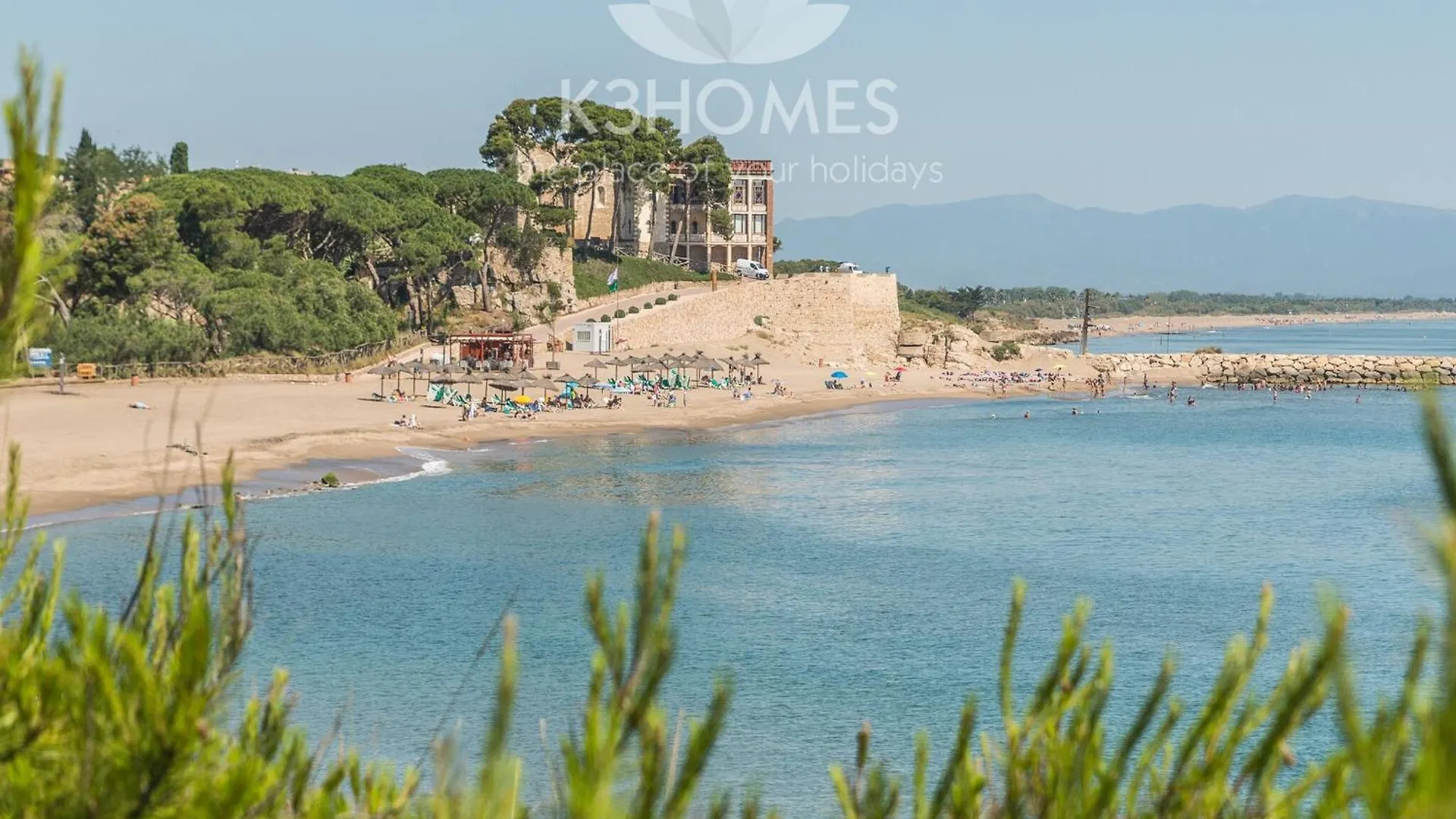 Apartment With Community Pool And Garden L' Escala 0*,  Spanien